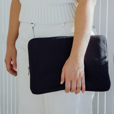 Apparel & Accessories